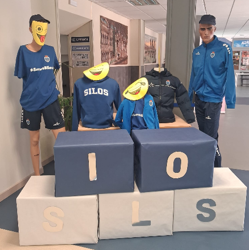 Equipaciones escolares del Colegio O.D. Santo Domingo de Silos de Zaragoza realizadas por TEAM CO